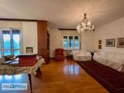 Appartamento arredato con terrazzo Fiera, firenze,...