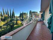 Appartamento arredato con terrazzo Isolotto e legnaia