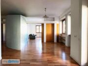 Appartamento arredato con terrazzo Trieste, salario