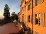 appartamento arredato in villa storica a Moncalieri appartamento arredato in villa storica a Moncalieri