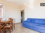 Appartamento con 1 camera da letto a Milano Appartamento con 1 camera da letto a Milano