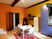 Appartamento con 1 camera da letto con balcone in...
