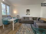 Appartamento con 1 camera da letto in affitto a Colle...