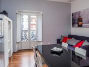 Appartamento con 1 camera da letto in affitto a De...