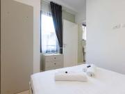 Appartamento con 1 camera da letto in affitto a Milano