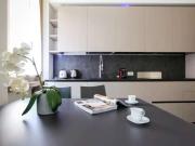 Appartamento con 1 camera da letto in affitto a Milano