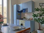 Appartamento con 1 camera da letto in affitto a Città...