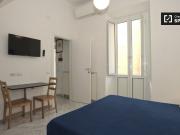 Appartamento con 1 camera da letto in affitto a Porta...