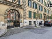 Appartamento con 1 camera da letto in affitto a Prati, Roma
