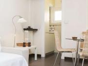 Appartamento con 1 camera da letto in affitto a Milano