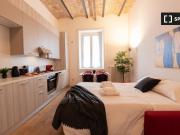 Appartamento con 1 camera da letto in affitto nel Rione...