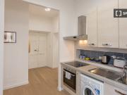 Appartamento con 2 camere da letto a Roma