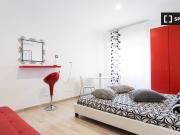 Appartamento con 2 camere da letto in affitto a Roma