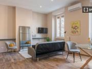 Appartamento con 2 camere da letto in affitto a Roma