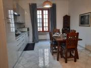 Appartamento con 2 camere da letto in affitto a...