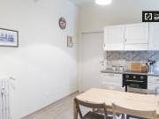 Appartamento con 2 camere da letto in affitto a...