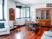 Appartamento con 3 camere da letto in affitto a Tortona,...