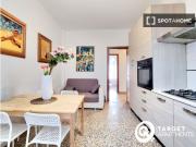 Appartamento con 3 camere da letto in affitto a Loreto,...