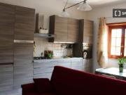 Appartamento con 3 camere da letto in affitto a La...