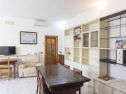 Appartamento con 3 camere da letto in affitto a...