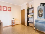 Appartamento con 3 camere in affitto a Rho, Milano