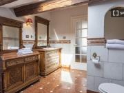 Appartamento con 4 camere da letto in affitto a Firenze