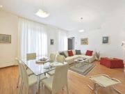 Appartamento con 5 camere da letto in affitto a Firenze