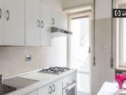 Appartamento con 5 camere da letto in affitto a...