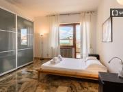 APPARTAMENTO CON ASCENSORE A FIRENZE