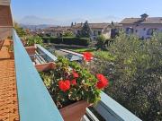 Appartamento con box doppio in contrada...