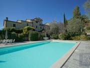 Appartamento con due camere da letto Complesso Montone...