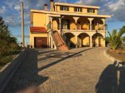 Appartamento con giardino a Gissi