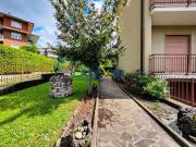 APPARTAMENTO CON GIARDINO E BOX