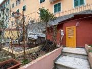 Appartamento con giardino in via delle rovare 30, Genova