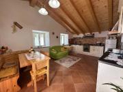 Appartamento con giardino in via tolceto 57, Ne