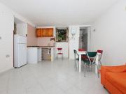 APPARTAMENTO CON INGRESSO INDIPENDENTE