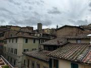 Appartamento con terrazzi a Siena