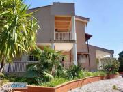 Appartamento con terrazzo Borgo nuovo