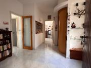 Appartamento con terrazzo in via f. monsignor...