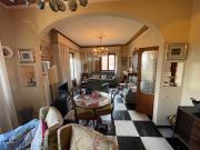 Appartamento con terrazzo in via toscana, Siena