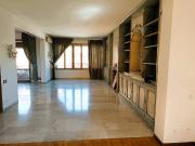 Appartamento con terrazzo in viale montegrappa, Prato