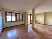 Appartamento con terrazzo, Lucca arancio