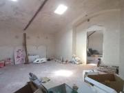 Appartamento da ristrutturare, Carrara centro