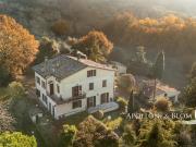 Appartamento da ristrutturare vista lago Panicale 222m²...