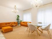 Appartamento di 145 m con 5 locali e box auto in affitto...