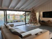 Appartamento di 185 m con 3 locali e box auto doppio in...