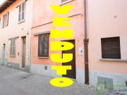 APPARTAMENTO di 2 vani e di 65 mq CAVENAGO DI BRIANZA...