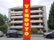 APPARTAMENTO di 3 vani e di 105 mq CAVENAGO DI BRIANZA...
