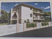 APPARTAMENTO di 4 vani e di 80 mq PIETRASANTA rif. MP994