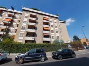 Appartamento di 90 m con 3 locali in affitto a Milano